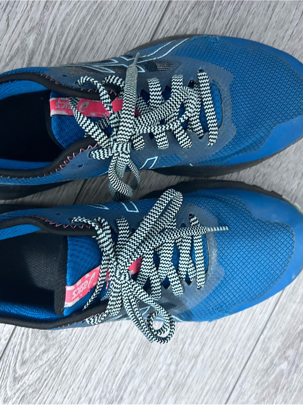 ASICS Blue Mesh Running Sneakers with Black & White Laces